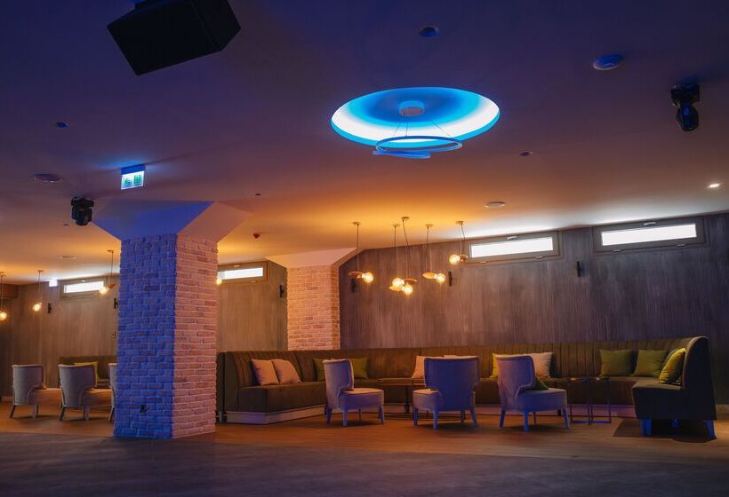 فندق Almyros Beach