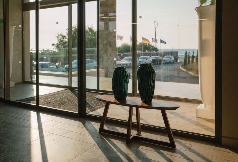 فندق Almyros Beach