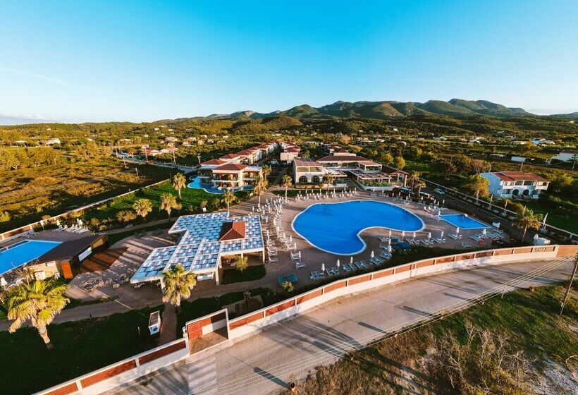 فندق Almyros Beach