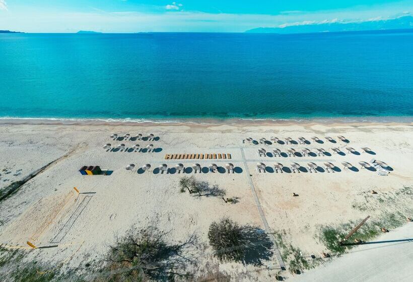 هتل Almyros Beach