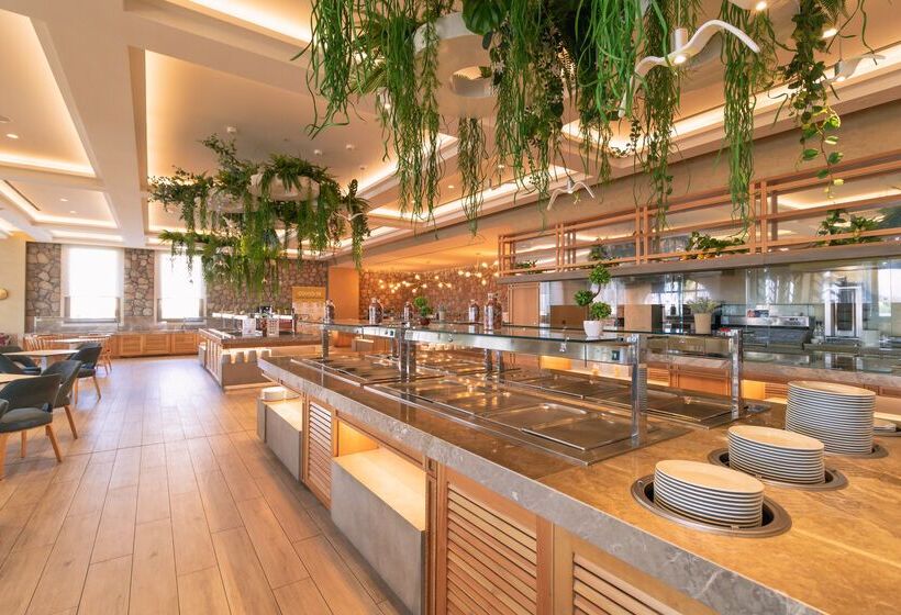 فندق Almyros Beach