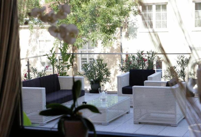 בית מלון כפרי Aurelius Pension