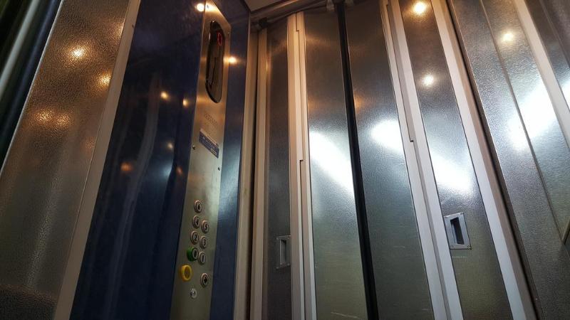 ホテル Angleterre