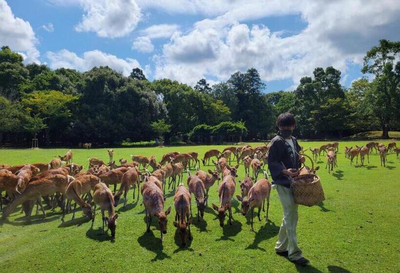 호텔 Ryokan Asukasou At The Entrancne Of Nara Park