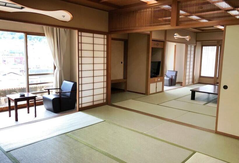 호텔 Atami Kinjokan