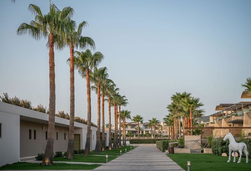 בית מלון כפרי Avra Imperial