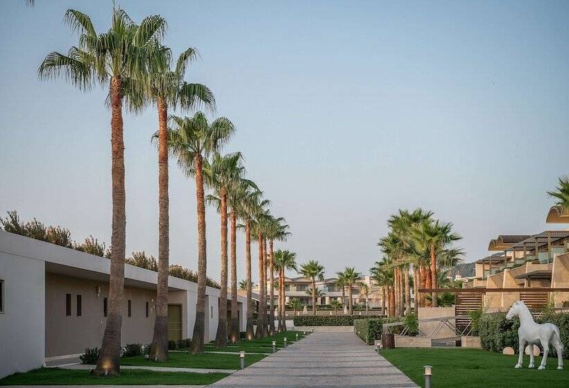 בית מלון כפרי Avra Imperial