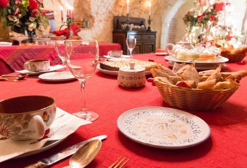 Отель B&b La Closeraie