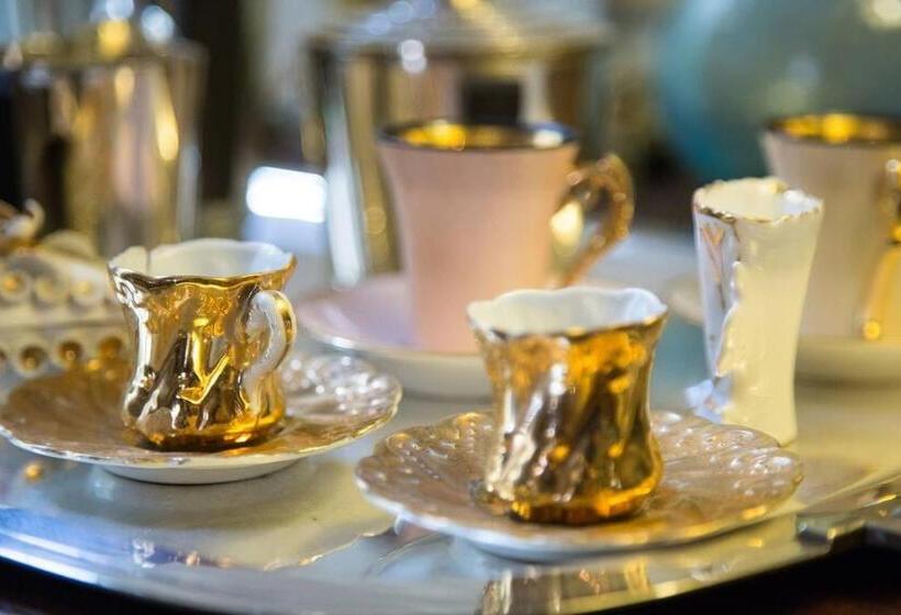 Отель B&b La Closeraie