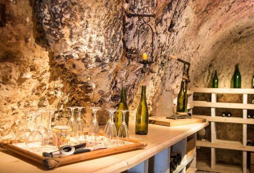 Отель B&b La Closeraie