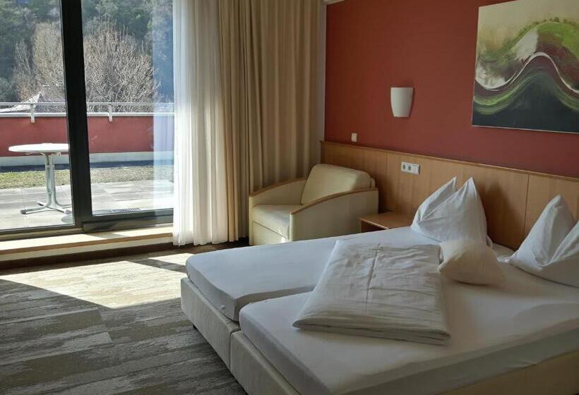 ホテル Bokan Exclusiv