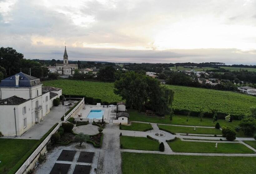 בית מלון כפרי Chateau De Lantic