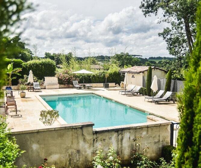 בית מלון כפרי Chateau De Lantic