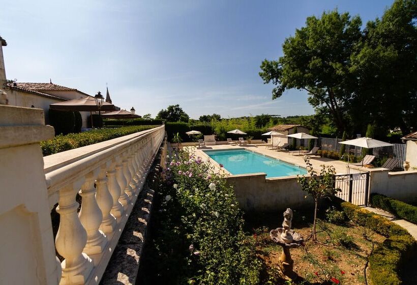 فندق Chateau De Lantic