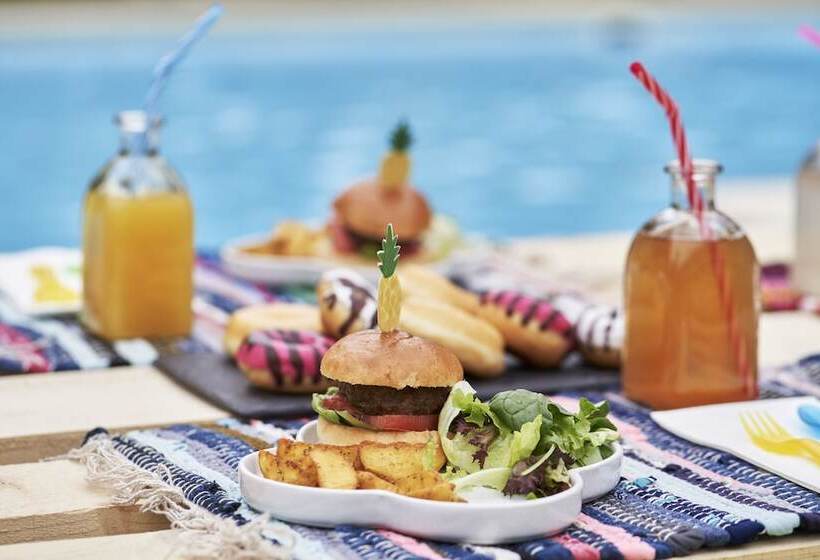 فندق Civitel Attik Rooms & Suites