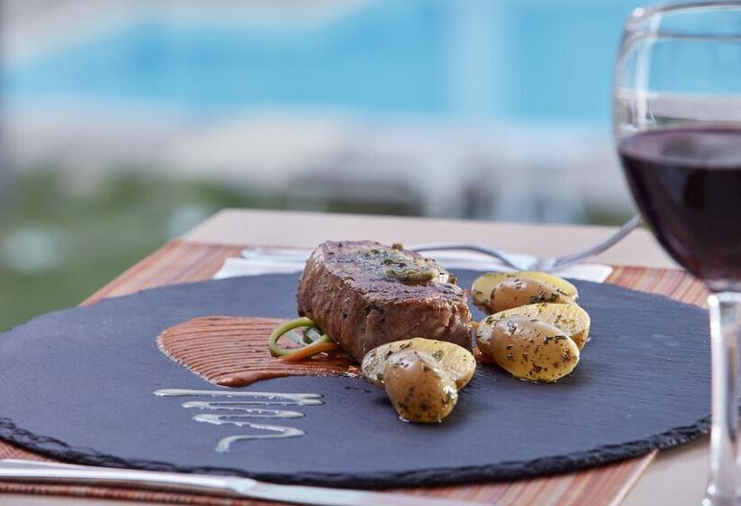 فندق Civitel Attik Rooms & Suites