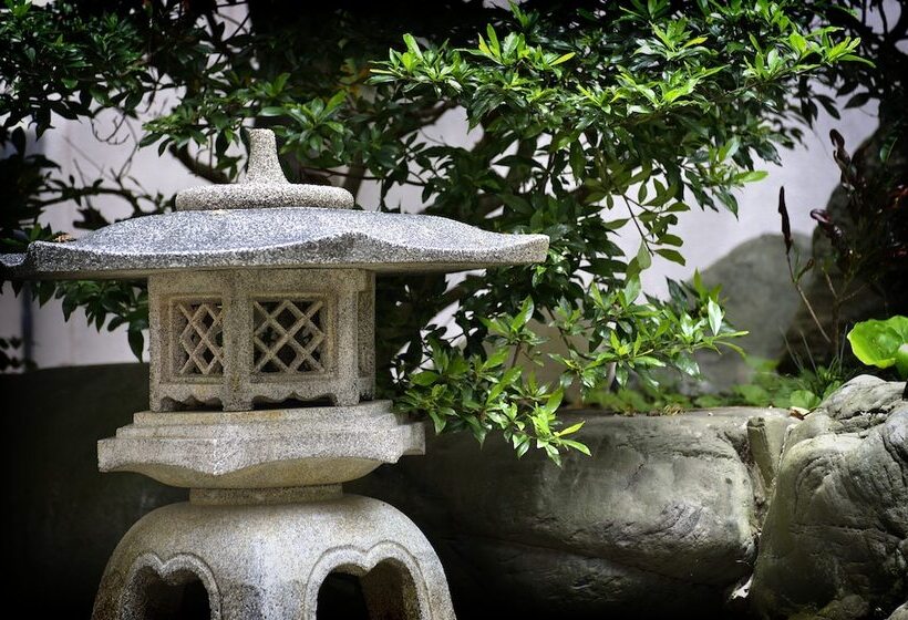 酒店 Community & Spa Naha Central