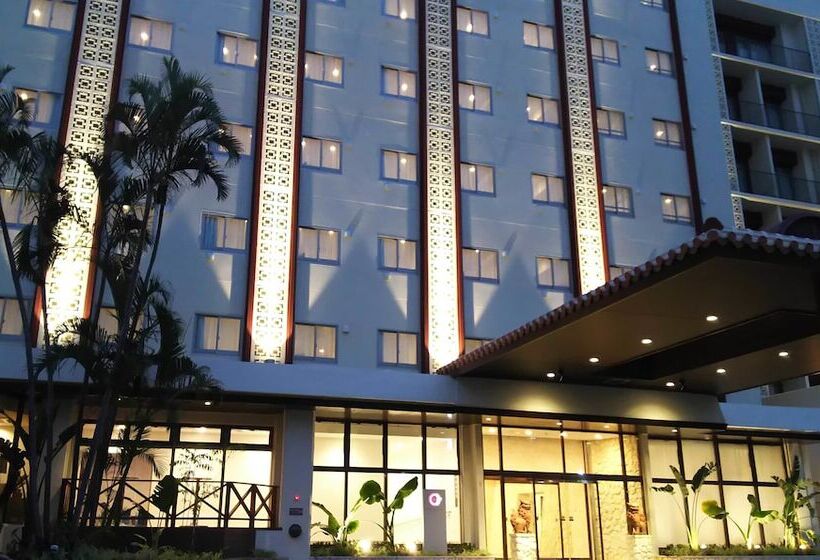 酒店 Community & Spa Naha Central