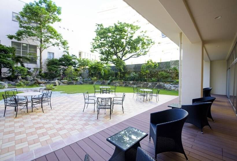 酒店 Community & Spa Naha Central