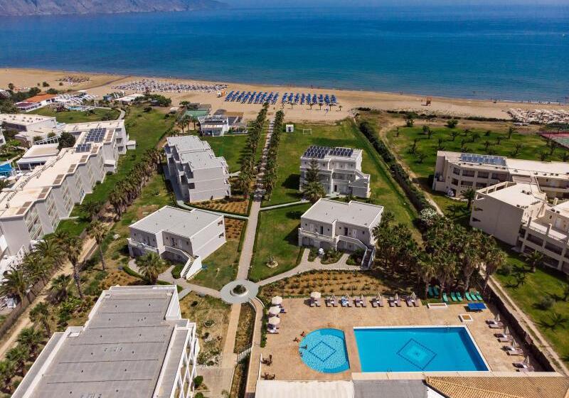 Отель Delfina Tropic Beach