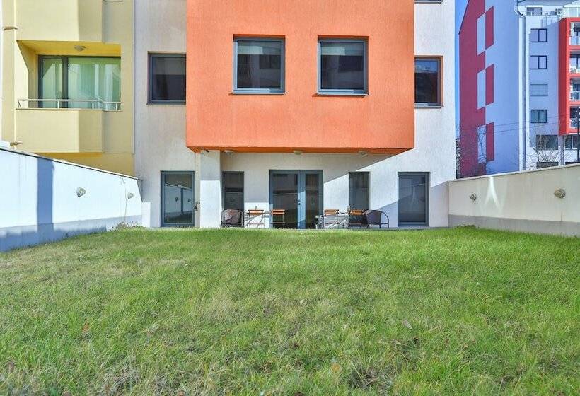 Easyhotel Sofia