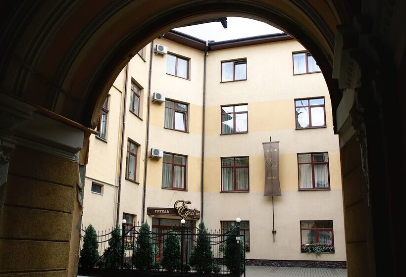 Edem Hotel Lviv