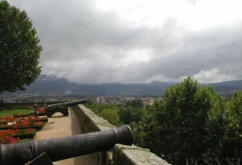 Отель Encostas De Nantes