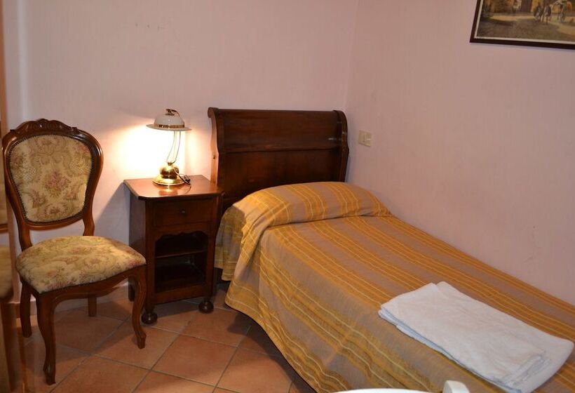 בית מלון כפרי Ferraro