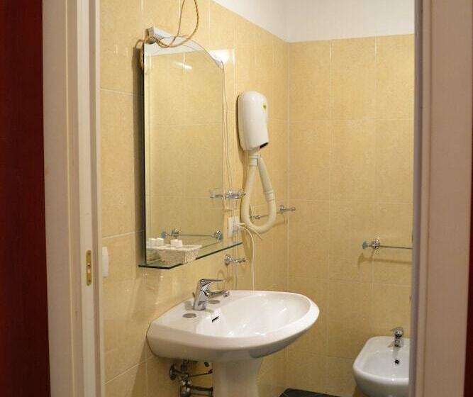 בית מלון כפרי Ferraro