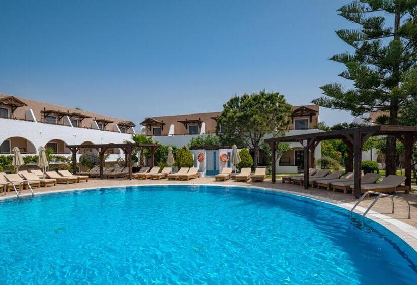 فندق Gaia Village