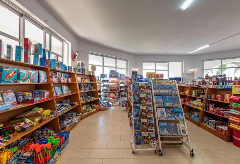 فندق Gaia Village