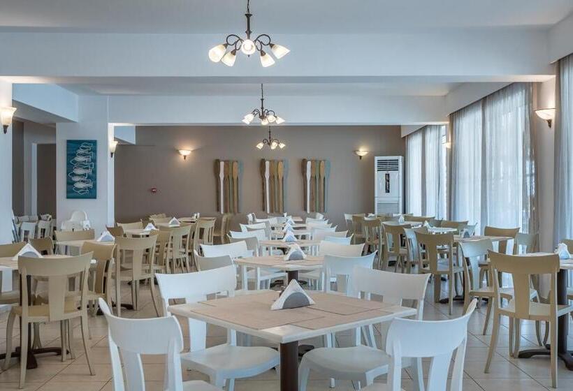 فندق Gaia Village