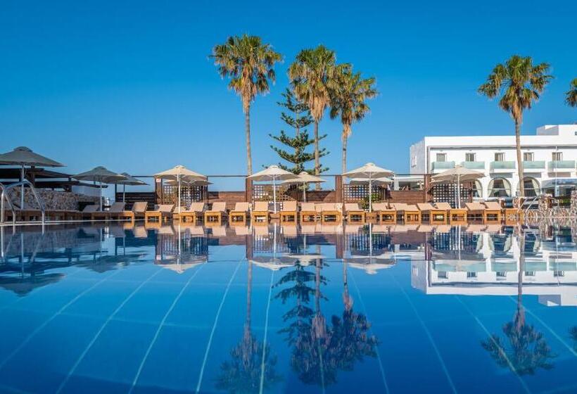 فندق Gaia Village