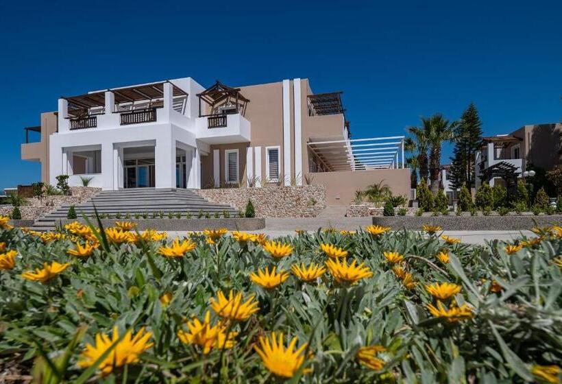 فندق Gaia Village