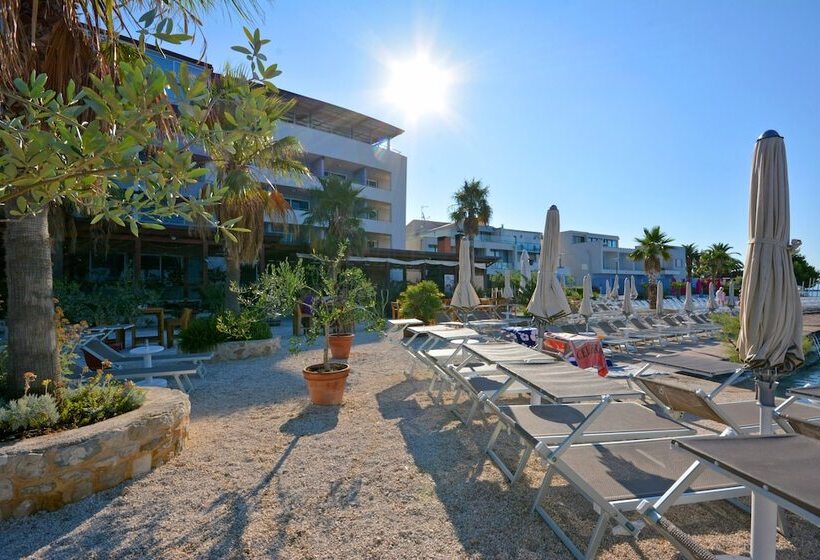 בית מלון כפרי Gala Split