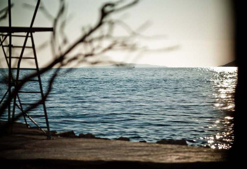 בית מלון כפרי Gala Split