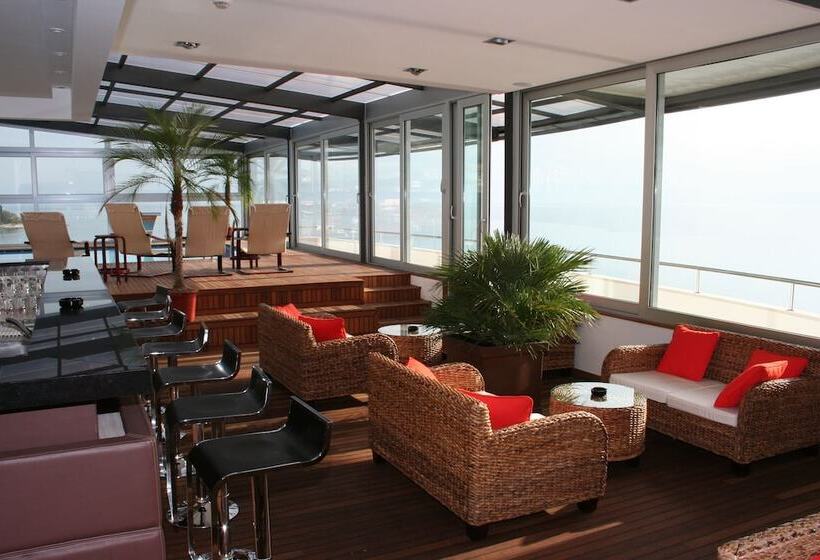 בית מלון כפרי Gala Split