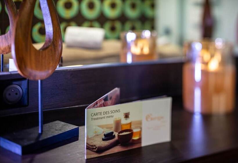 هتل Hôtel Garrigae Villa La Florangerie   Spa & Piscine