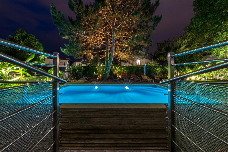 هتل Hôtel Garrigae Villa La Florangerie   Spa & Piscine