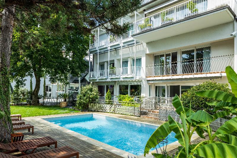 هتل Hôtel Garrigae Villa La Florangerie   Spa & Piscine