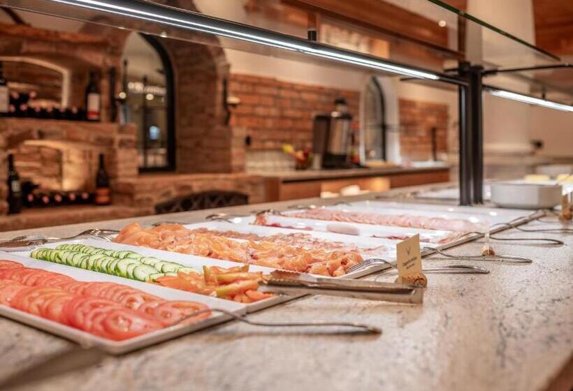 Отель Jagdschlössl