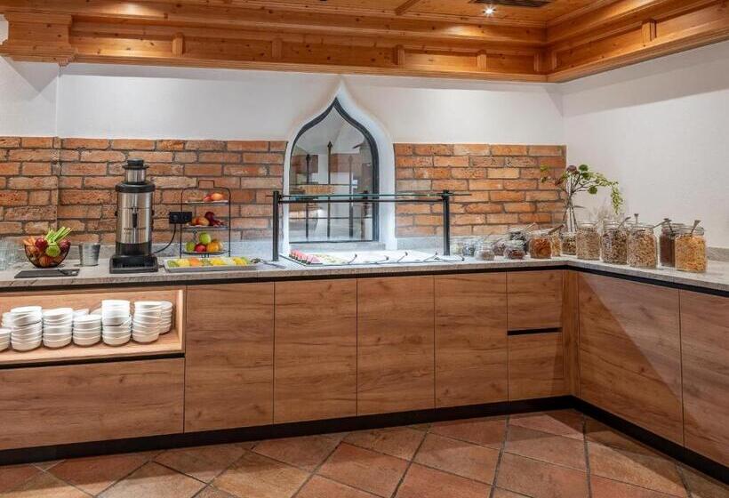 Отель Jagdschlössl