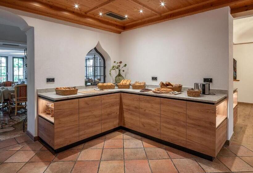 Отель Jagdschlössl