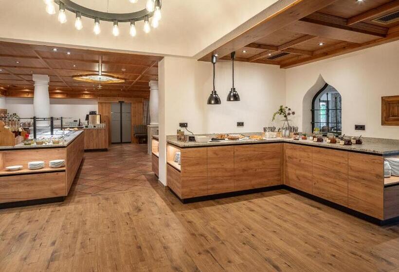 Отель Jagdschlössl