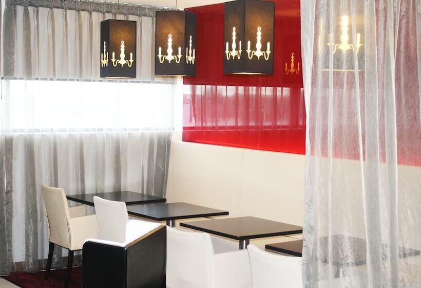 ホテル Hampton By Hilton Liverpool/john Lennon Airport