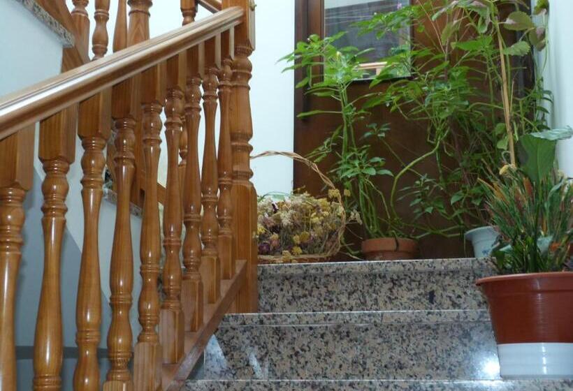 בית מלון כפרי Hostal Isabel