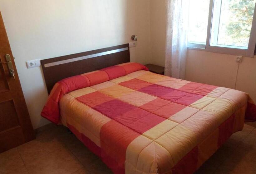 בית מלון כפרי Hostal Isabel