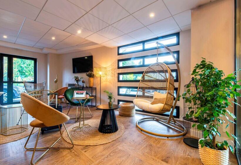 Отель Ibis Styles Rennes Cesson