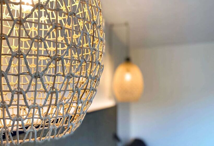 Отель Ibis Styles Rennes Cesson