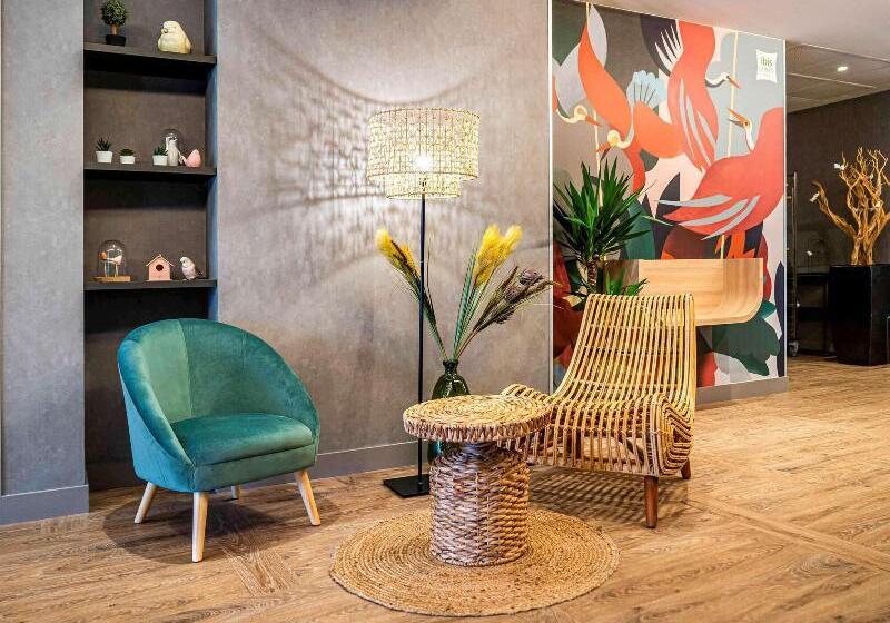 Отель Ibis Styles Rennes Cesson